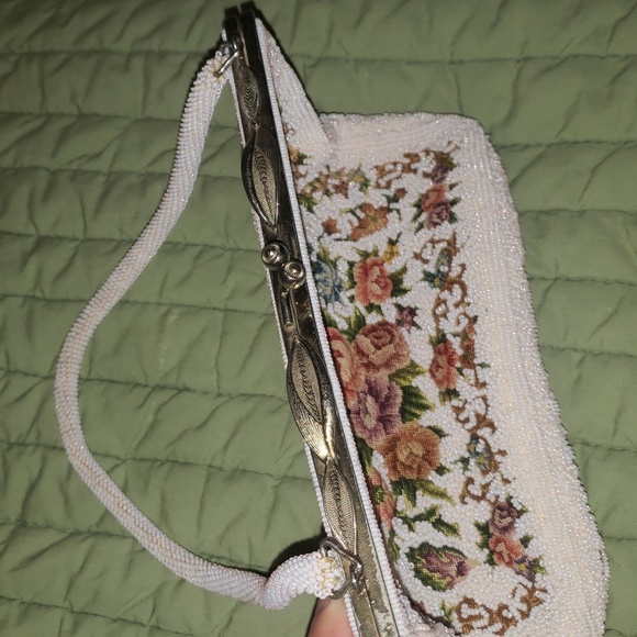 Antique Victorian French hand made embroidery beads evening purse - Picture 3 of 17